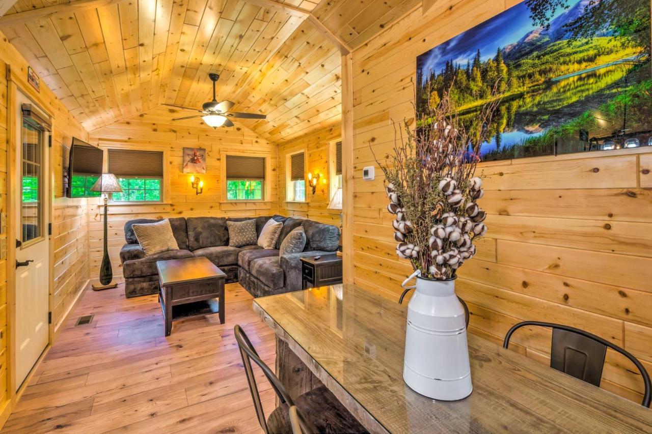 Almost Heaven Too 50-Acre Escape With Pond! Brownsville Exterior foto